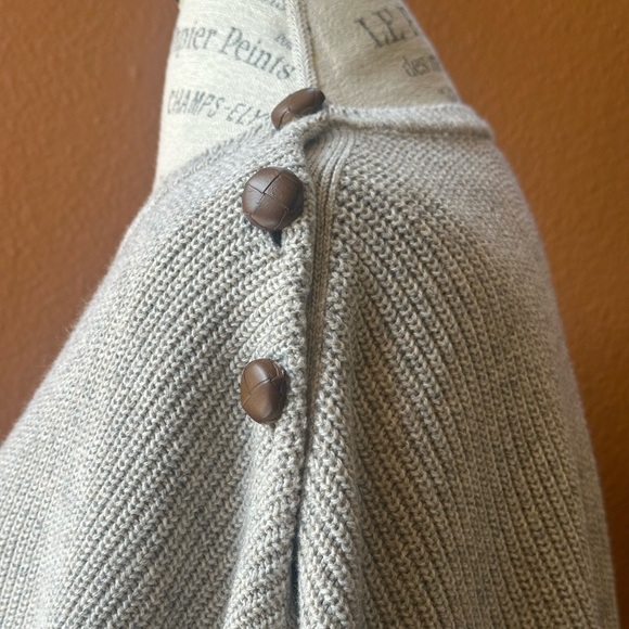 A.P.C. Oatmeal Color Rib Knit Poncho Bio Wool/Alpaca Large/Extra Large Like New! - Picture 9 of 11